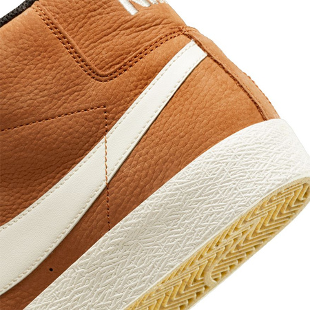 Buty NIKE_SB'HO21 U Zoom_Blazer_Mid_Iso /Dark_Russet/Sail_Dark_Russet_Black @DC8911-200